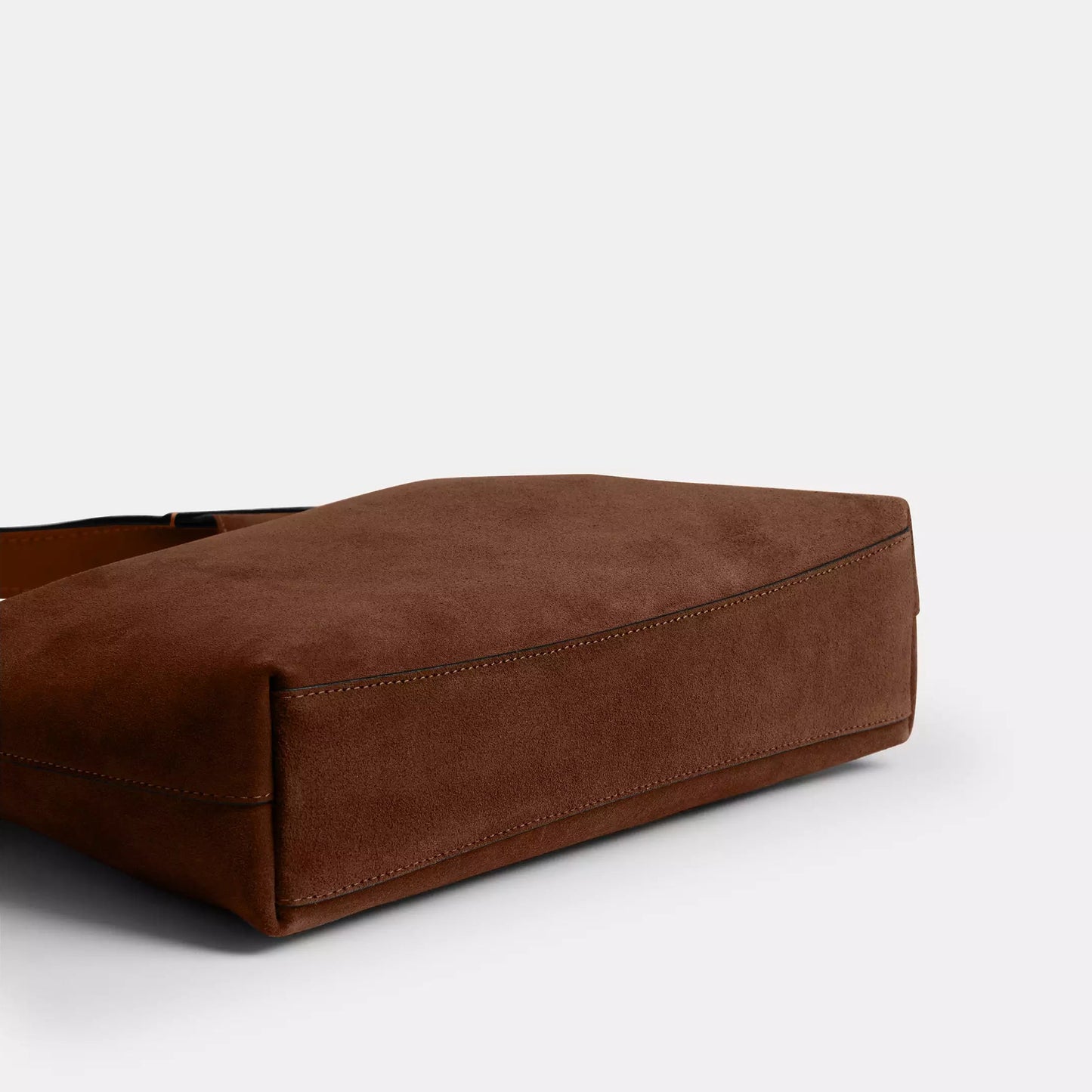 Brooklyn 28 Shoulder Bag